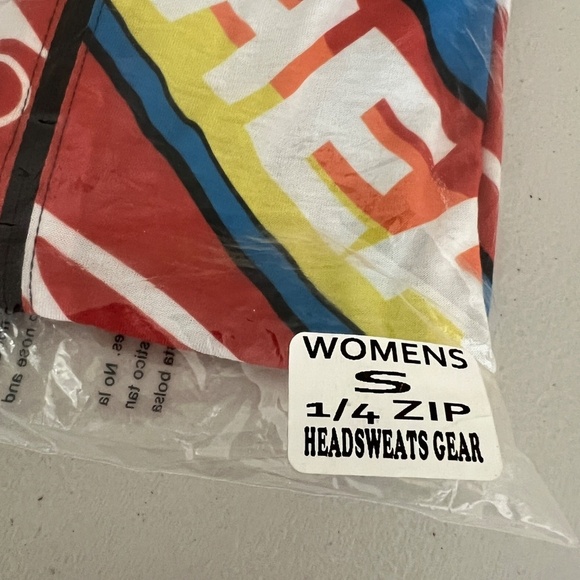 HEADSWEATS GEAR PERFORMANCE TEE NWT WOMEN S ATHLETIC LOGOS BOLD QTR ZIP SKI - Picture 11 of 14